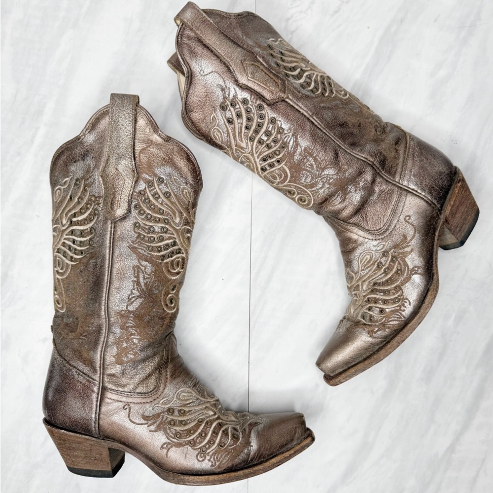 Corral Metallic Brown Heeled Boots with Intricate Embroidery